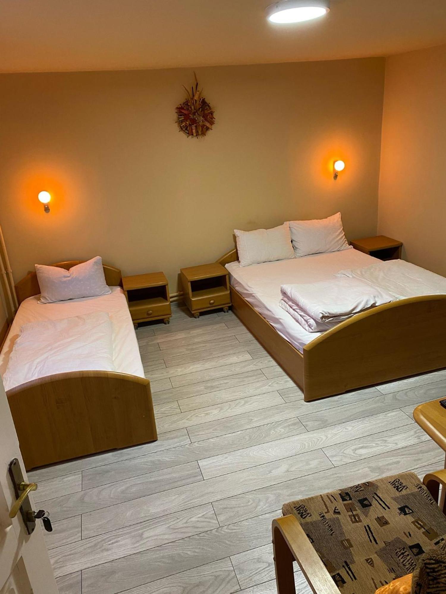 Villa Kulcsoshaz Farkaslaka Esterno foto